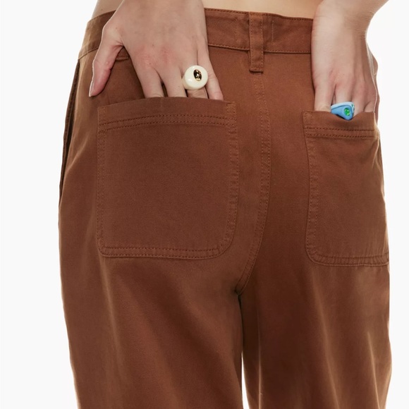 Aritzia Jaden Pant in Epicurean Brown - Size 4 - Picture 4 of 14